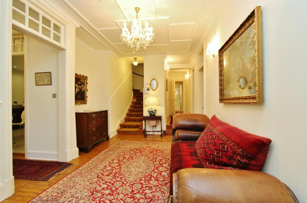Ramsay Garden - Spacious 3-Bedroom Apartment Next To Edinburgh Castle エクステリア 写真