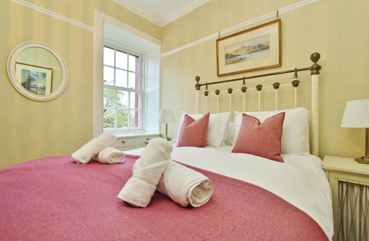Ramsay Garden - Spacious 3-Bedroom Apartment Next To Edinburgh Castle エクステリア 写真