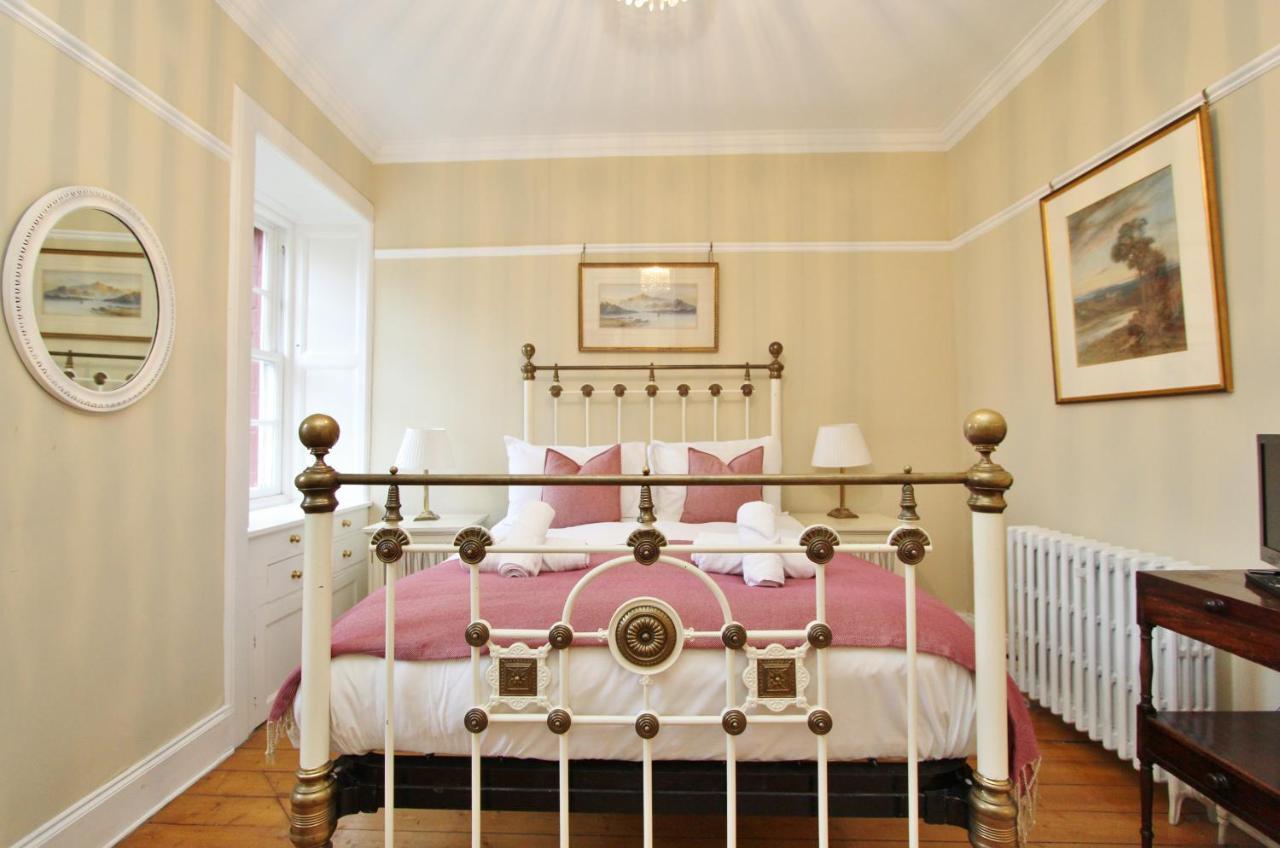 Ramsay Garden - Spacious 3-Bedroom Apartment Next To Edinburgh Castle エクステリア 写真