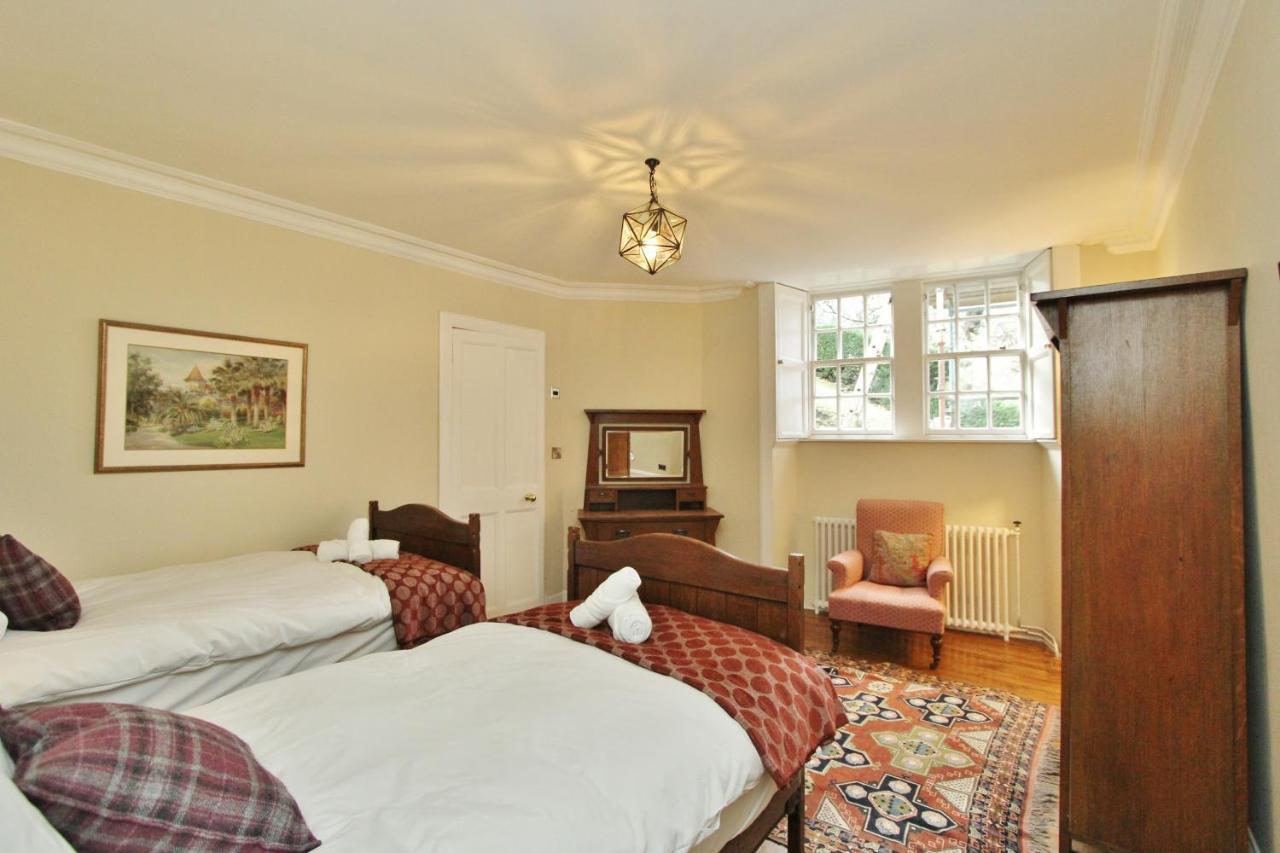 Ramsay Garden - Spacious 3-Bedroom Apartment Next To Edinburgh Castle エクステリア 写真